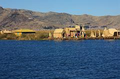 761-Lago Titicaca,isole galleggianti,13 luglio 2013